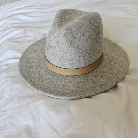 Lack of Color - The Mack - 57cm (M) / Light Grey/Tan - Picture 1 of 9